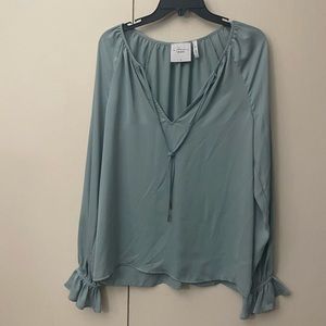 L'Academie Green Ruffled Long Sleeve Blouse